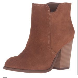 Jessica Simpson “Sadora” boots/booties in Canela Brown size 5